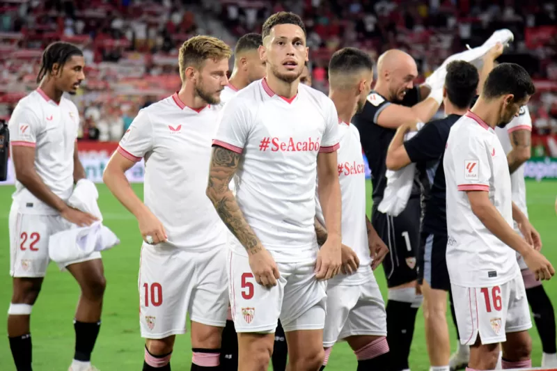 İspanya, Luis Rubiales'in istifasını istedi. Sevilla takımının Arjantinli oyuncusu Lucas Ocampos