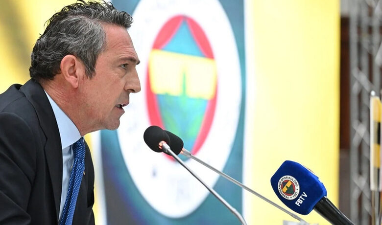 Ali Koç: Gerekiyorsa bir alt lige ineceğiz 1 Fenerbahçe Başkanı Ali Koç, Trabzonspor maçının ardından yaşananlarla ilgili açıklamalarda bulundu.