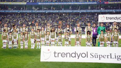Fenerbahçe'de yoğun tempo başlıyor. Sarı-Lacivertli takım peş peşe birbirinden önemli maçlara çıkacak.