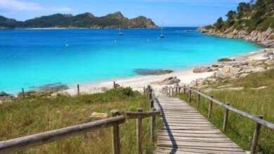 İspanya kültürü, tarihi ve doğal güzellikleri sebebiyle dikkat çeken ülkeler arasında. Turizm Tatil Seyahat, İspanya'nın en güzel 10 plajını derledi...