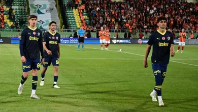 Turkcell Süper Kupa maçı finalinde Fenerbahçe sahadan çekildi ve karşılaşma yarıda kaldı.