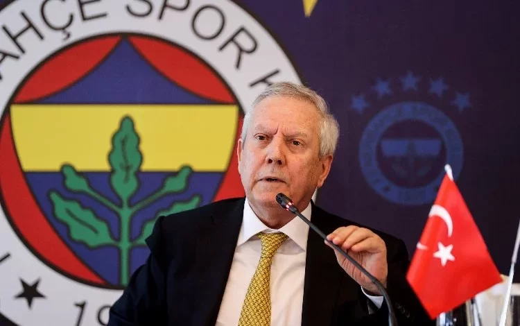 Aziz Yıldırım’dan Acun Ilıcalı’ya Fetöcülere destek suçlaması 1 Aziz Yıldırım, Ali Koç’un listesinde bulunan Acun Ilıcalı hakkında adeta açtı ağzını yumdu gözünü....