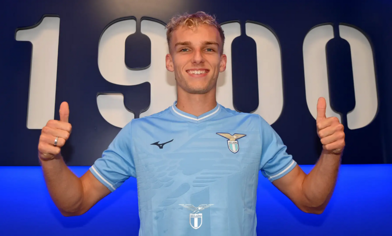 Sezona şampiyonluk parolasıyla hazırlanan Fenerbahçe'de Isaksen sesleri yükseliyor.