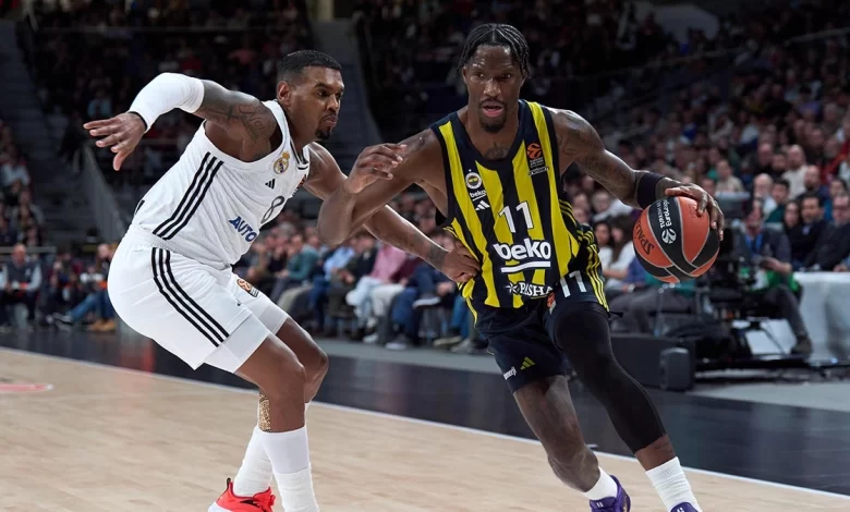THY Avrupa Ligi'nin 26. haftasında Fenerbahçe Beko, yarın İspanyol devi Real Madrid'i Ülker Spor ve Etkinlik Salonu'nda konuk edecek.