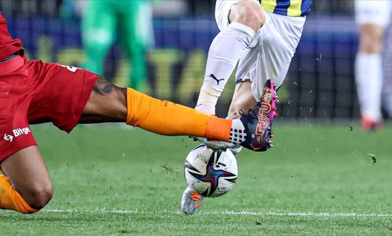 24 Şubat Pazartesi günü RAMS Park’ta oynanacak Galatasaray-Fenerbahçe derbisinde kalecilerin performansı belirleyici olacak.