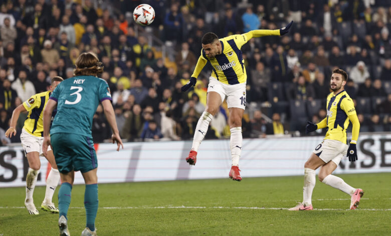Fenerbahçe, Anderlecht’i 3-0 mağlup ederek rövanş öncesi avantaj sağladı. Jose Mourinho, rövanş maçı için temkinli konuştu.