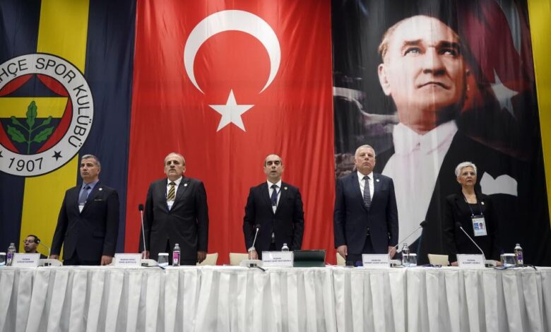 Fenerbahçe Spor Kulübü'nün Olağan Yüksek Divan Kurulu Toplantısı, Faruk Ilgaz Tesisleri'nde başladı.