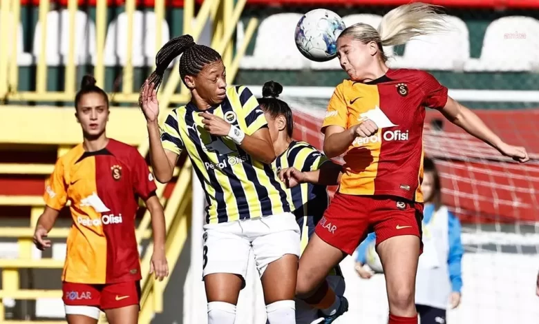 Fenerbahçe, Kadınlar Süper Ligi’nde ABB FOMGET’in son haftalardaki farklı galibiyetlerini "olağan akışa aykırı" buldu ve TFF’ye başvuruda bulundu.