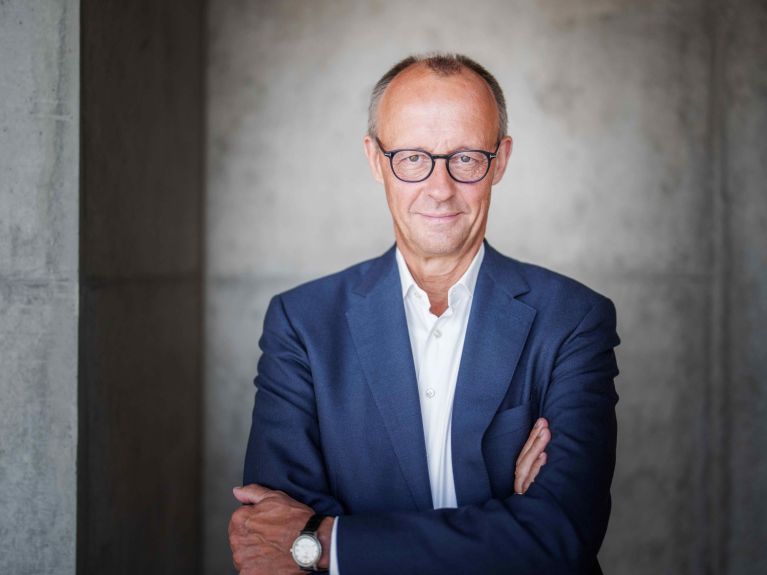Almanya Başbakanı Friedrich Merz, İsrail’in Gazze’deki saldırılarını terörle mücadele gerekçesiyle meşrulaştırmanın mümkün olmadığını belirtti.