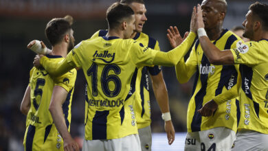 Fenerbahçe, Trendyol Süper Lig’in 35. haftasında deplasmanda RAMS Başakşehir’i 4-1 mağlup ederek zirve yarışında kritik bir galibiyete imza attı.