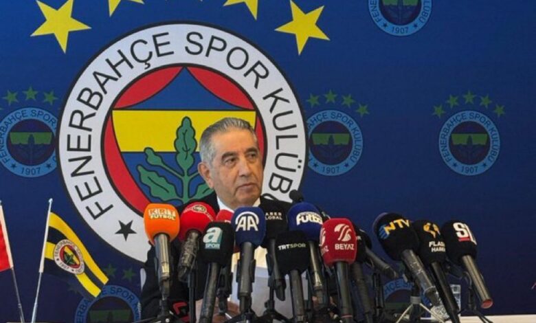 Fenerbahçe'de başkan adayı olan Mahmut Uslu, düzenlediği basın toplantısında mevcut başkan Ali Koç'u istifaya çağırdı