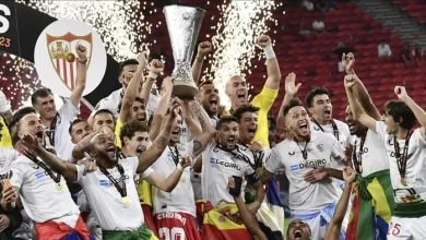 İspanya’daki finalde Johnson’ın golüyle Manchester United’ı mağlup eden Tottenham, UEFA Avrupa Ligi’nde üçüncü kez şampiyonluğa ulaştı.