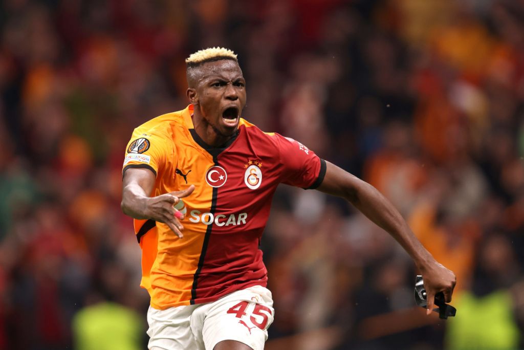 Bu sezon Napoli'den kiralık olarak geldiği Galatasaray'ı attığı gollerle şampiyonluğa taşıyan Victor Osimhen, Suudi Arabistan'ın Al Hilal takımına transfer oldu