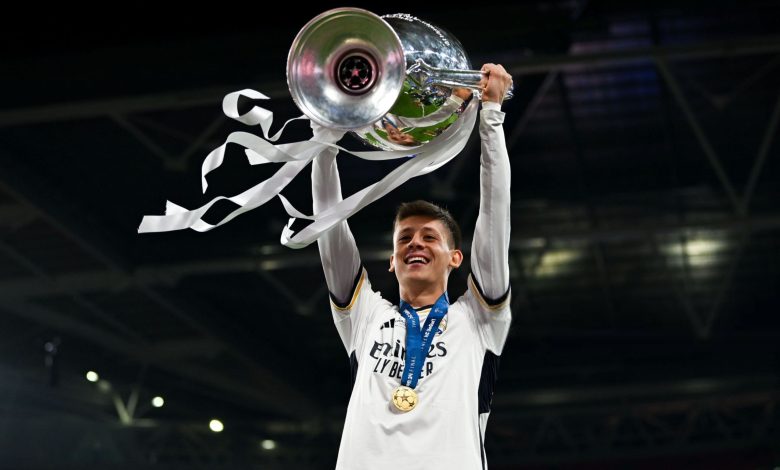 İspanyol basınına göre Real Madrid'li Arda Güler'in transferi konusunda Paris Saint Germain Teknik Direktörü Luis Enrique ısrarcı