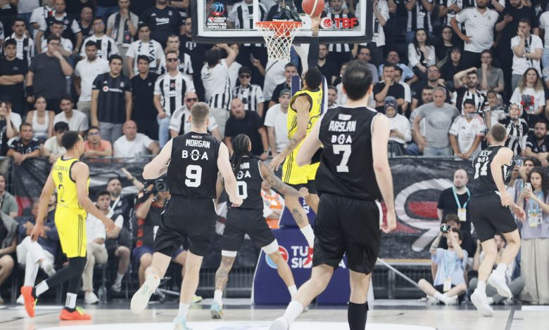 Nationalturk.com yazarı Ufuk Akyüz, Beşiktaş Fibabanka-Fenerbahçe Beko serisinde siyah-beyazlıların aldığı galibiyeti değerlendirdi.