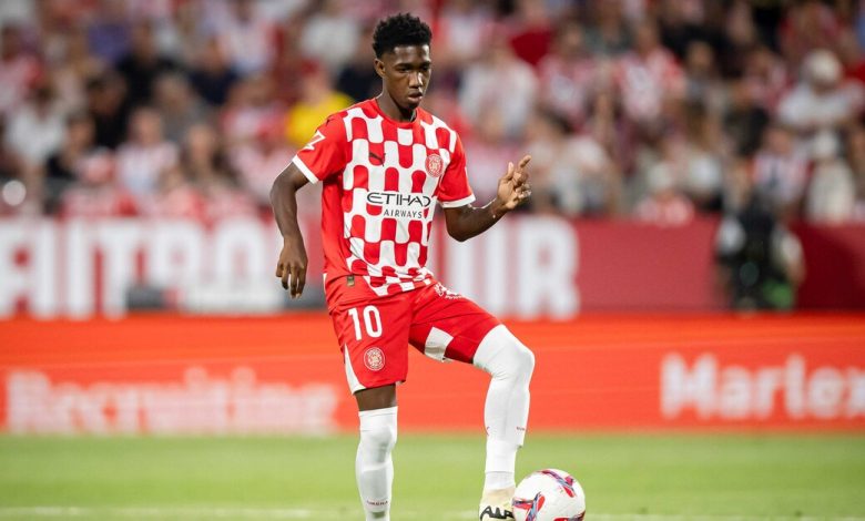 sürdüren Fenerbahçe, La Liga ekibi Girona'nın 20 yaşındaki Kolombiyalı oyuncusu Yaser Asprilla’yı takibe aldı.