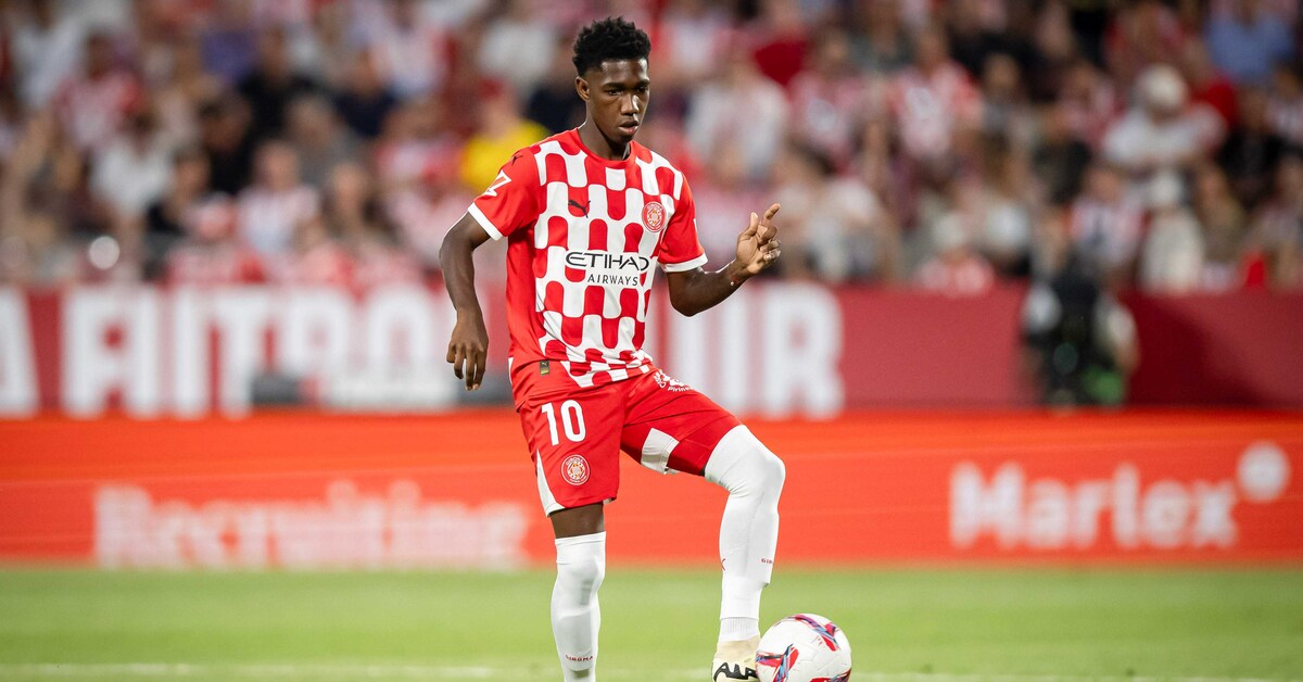 sürdüren Fenerbahçe, La Liga ekibi Girona'nın 20 yaşındaki Kolombiyalı oyuncusu Yaser Asprilla’yı takibe aldı.