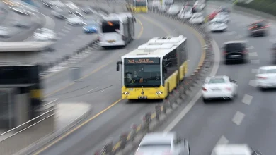İBB'nin toplu ulaşım ücretlerine yüzde 21,29 oranında zam yapılması yönündeki teklifi, UKOME toplantısında oy çokluğuyla reddedildi.