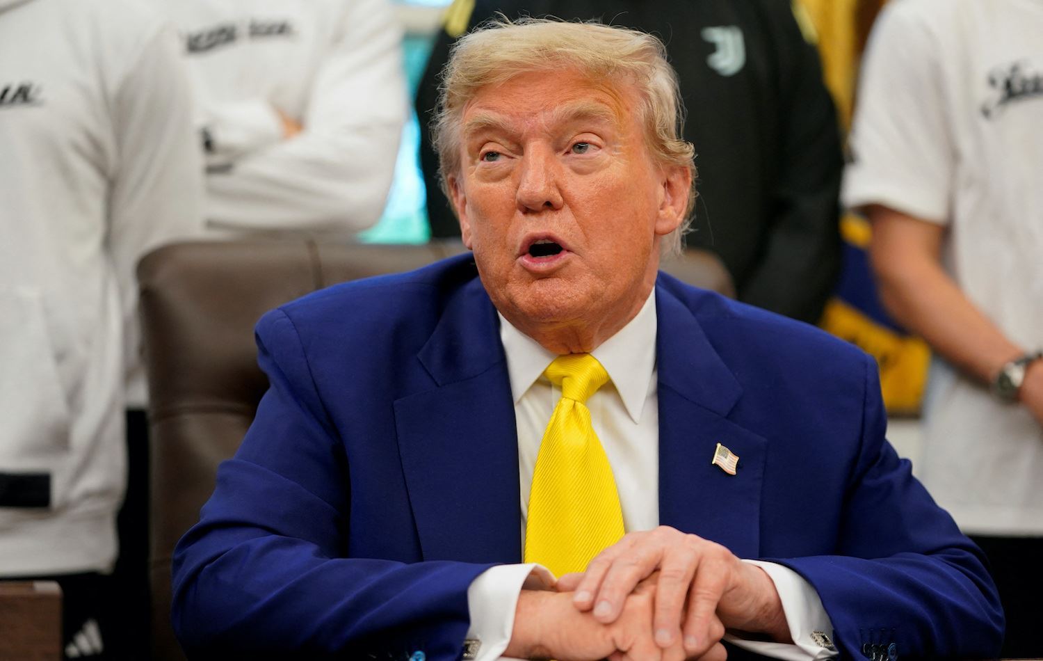 ABD Başkanı Donald Trump, İran ile İsrail’in ateşkes için anlaştığını açıkladı. Ancak açıklamayla eş zamanlı süren saldırılar.