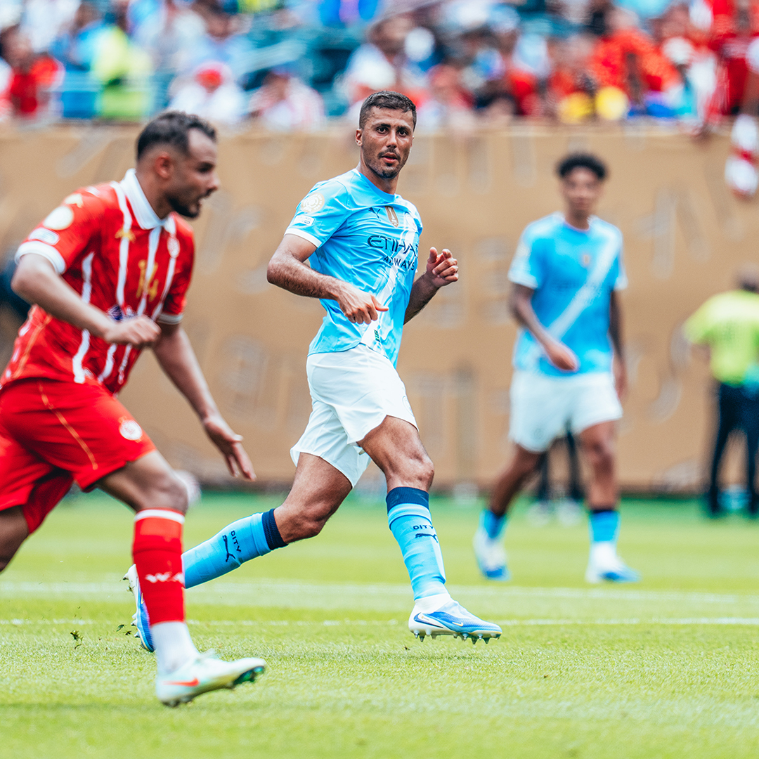 FIFA Kulüpler Dünya Kupası G Grubu'nda İngiliz Manchester City, Fas'ın Wydad Casablanca ekibini 2-0 yendi