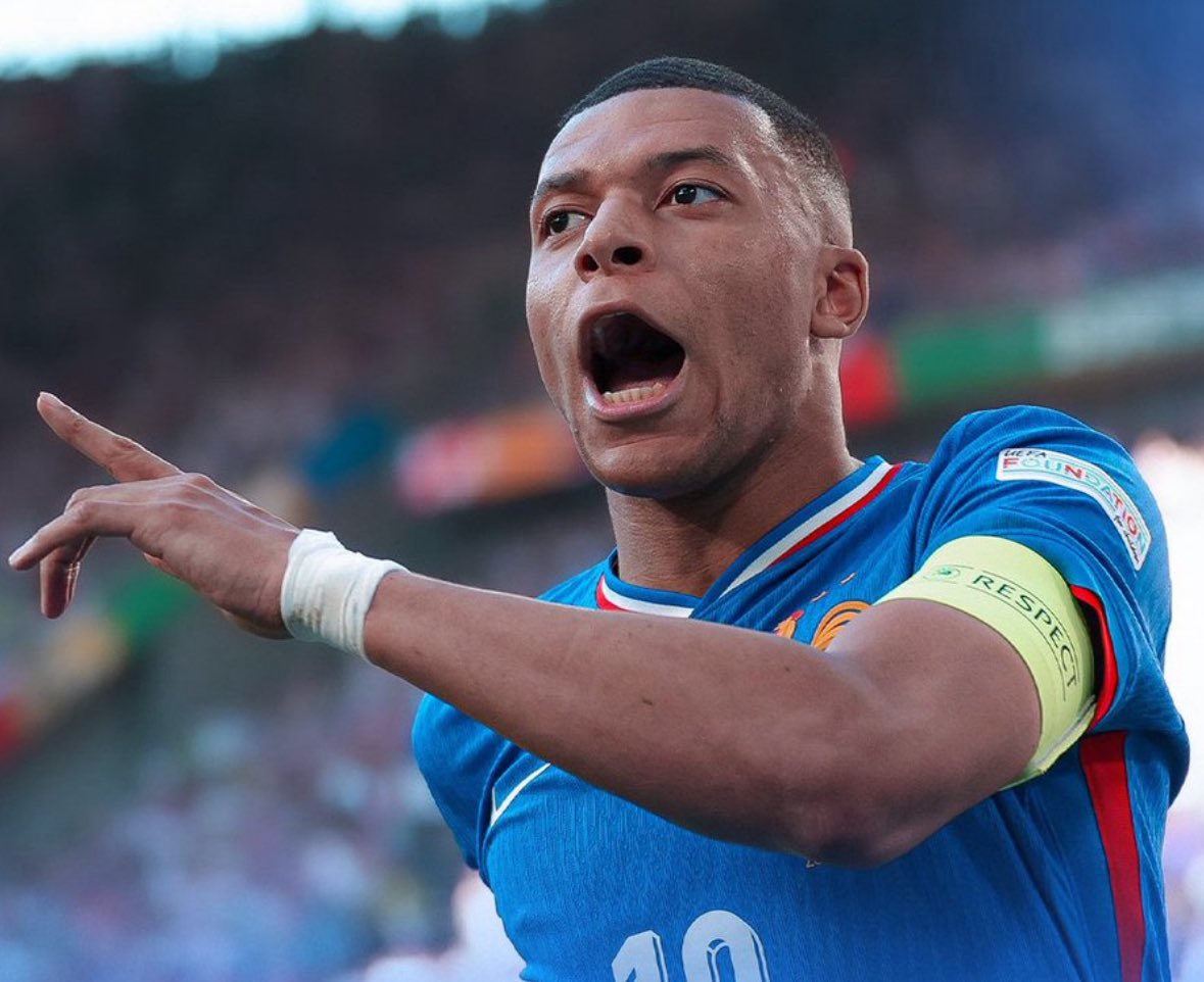 UEFA Uluslar Ligi üçüncülük maçında Fransa, Almanya'yı Stuttgart'ta 2-0 mağlup etti. Golleri Kylian Mbappe ve Olise attı