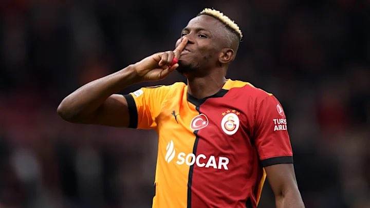 İngiliz Sky Sports kanalı, geçen sezon Galatasaray'da kiralık oynayan Victor Osimhen'in Al Hilal ile anlaşmaya vardığını açıkladı