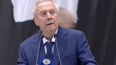 Aziz Yıldırım uzun bir aradan sonra katıldığı Divan Kurulu'nda Ali Koç'a karşı ağır eleştirilerde bulundu