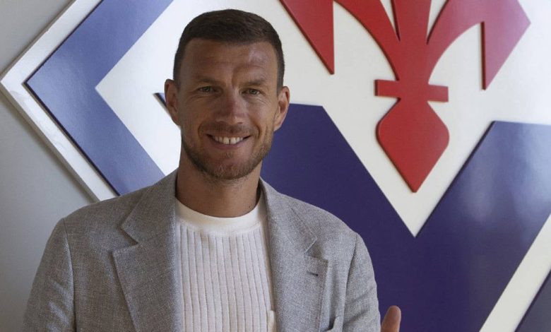Fenerbahçe ile yollarını ayıran Edin Dzeko, İtalya Serie A ekiplerinden Fiorentina ile 1+1 yıllık sözleşmeye imza attı.