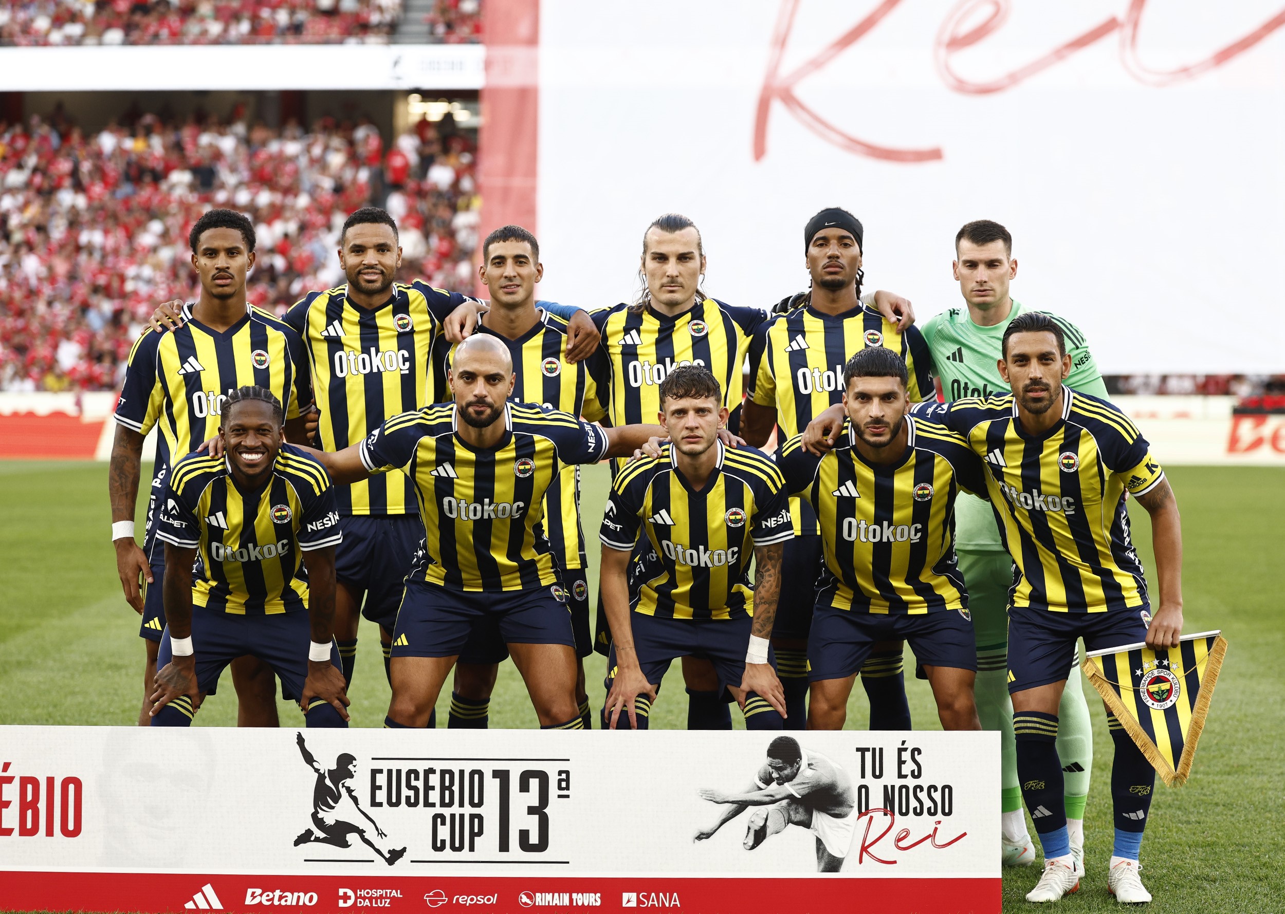 Yeni sezon hazırlıklarını sürdüren Fenerbahçe, yarın sahasında İtalya temsilcisi Lazio ile hazırlık maçında karşılaşacak.