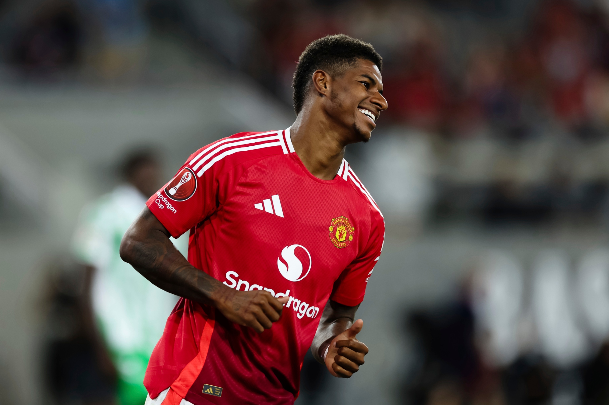 Fenerbahçe, Beşiktaş'ın da istediği Manchester United'lı Marcus Rashford'ın 40 milyon Euro'luk serbest kalma bedelini ödemeye hazır