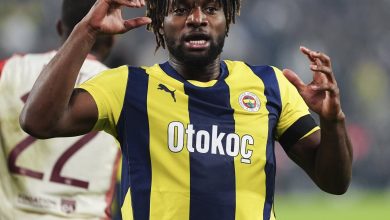 Geçen sezon Fenerbahçe'nin tartışmalı isimlerinden Allan Saint Maximin, eski kulübünü kendisini doping yapmaya zorladığını iddia etti