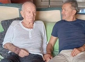ali sen taburcu oldu ilk fotografi