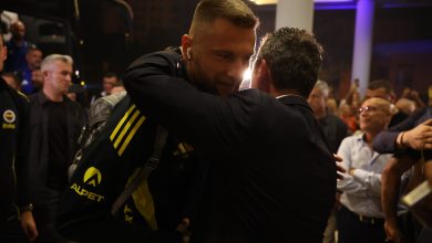 Fenerbahçe Başkanı Ali Koç, eski Galatasaraylı Kerem Aktürkoğlu için Benfica'dan haber beklediklerini açıkladı