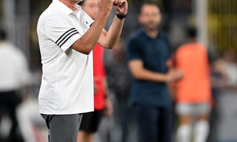 Fenerbahçe Teknik Direktörü Jose Mourinho, Benfica rövanşı öncesi başkan Ali Koç ve Hamdi Akın'ı adeta yerden yere vurdu