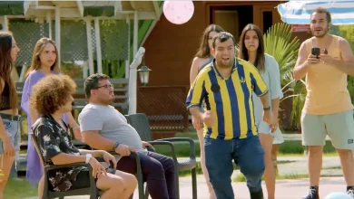 Sosyal medya fenomeni Mustafa Başaran’ın hayatını konu alan “Kadıköy Boğası” filminin galasında yansıyan görüntüler, izleyicilerin sert eleştirilerine neden oldu.