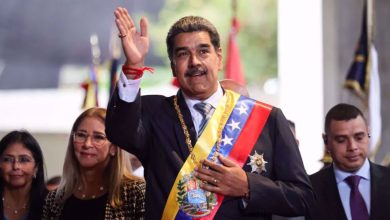 ABD yönetimi, Venezuela Devlet Başkanı Nicolas Maduro’nun yakalanması için bilgi verenlere vaat ettiği ödülü 50 milyon dolara çıkardı.