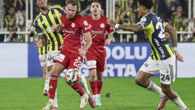 Fenerbahçe, kalecisi Julian'ın devleştiği Antalyaspor'u Anderson Talisca ve Szymanski'nin golleriyle yendi