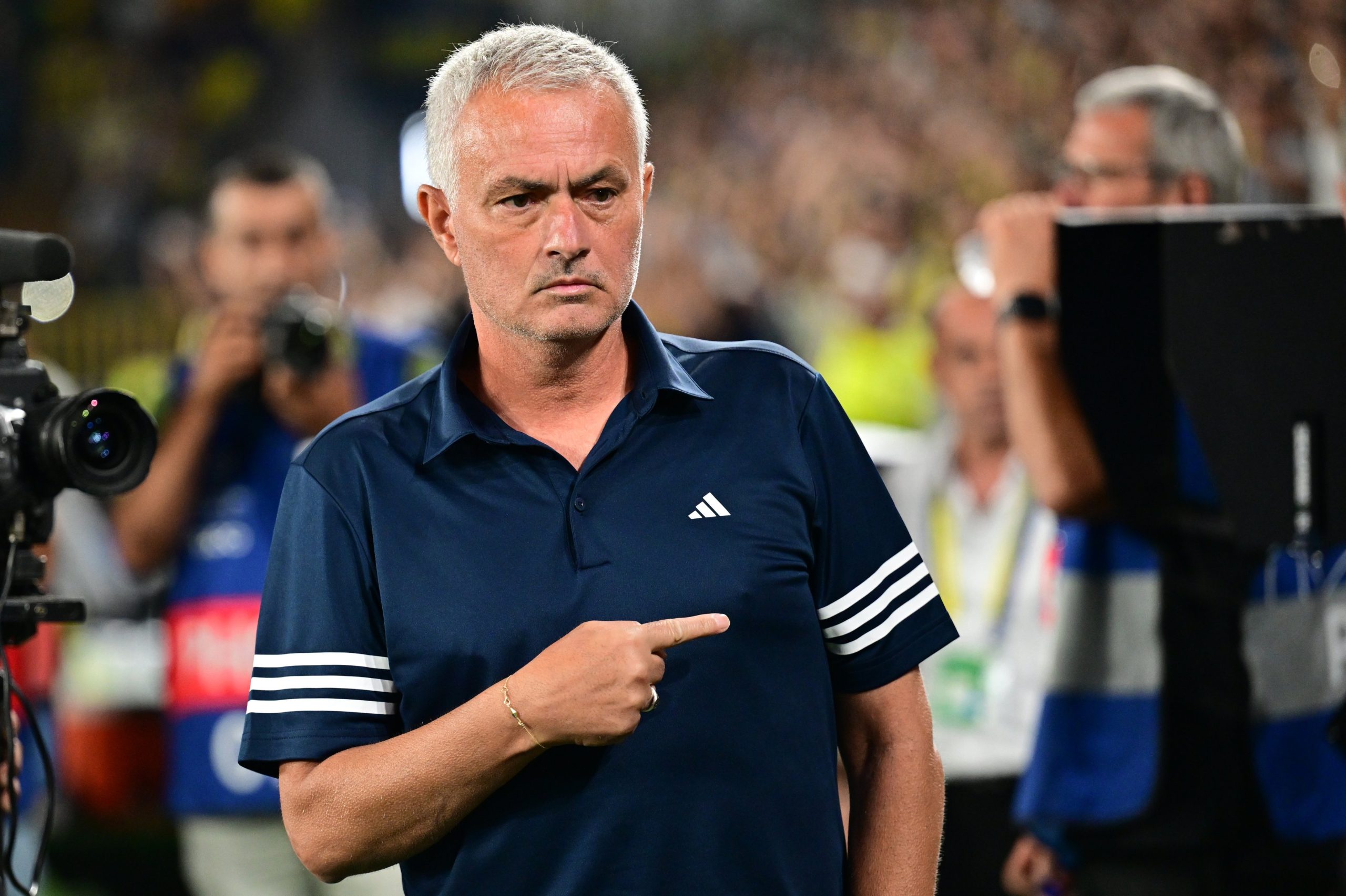 Fenerbahçe'den ayrılan Jose Mourinho, Benfica'da Bruno Lage'nin kovulmasının ardından göreve geliyor