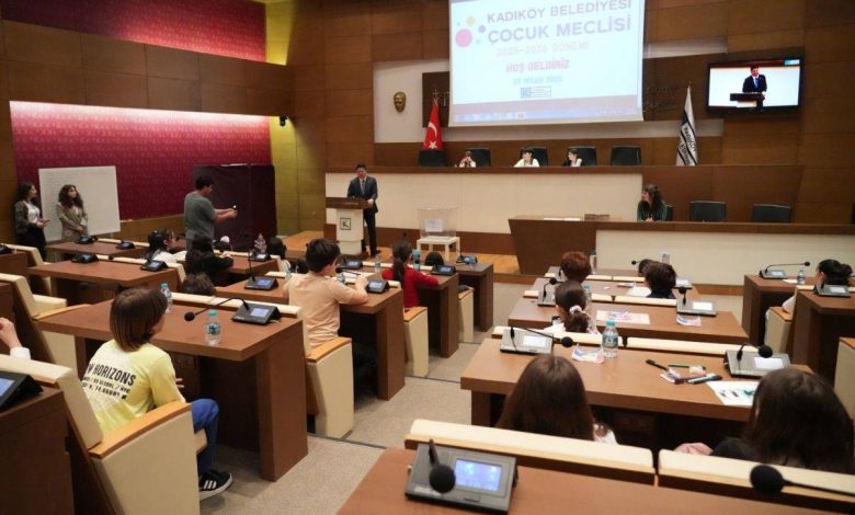 Kadıköy Belediyesi, ilçedeki çocukların kentle ilgili kararlara aktif katılımını sağlamak amacıyla yeni bir adım attı.