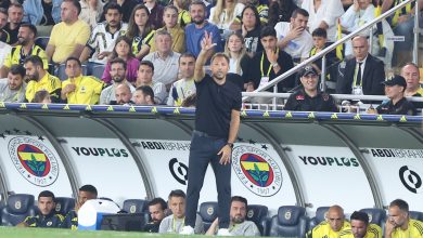 Fenerbahçe Teknik Direktörü Domenico Tedesco, Trabzonspor maçı ile ilgili olarak, "İlk yarıda 2-3 atmalıydık" değerlendirmesini yaptı