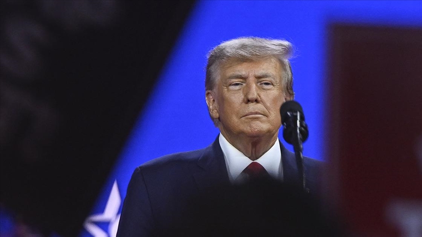 ABD Başkanı Donald Trump, uzun süredir sağ çevrelerin hedef aldığı milyarder yatırımcı George Soros’u “soruşturmaya uygun aday” olarak gösterdi.