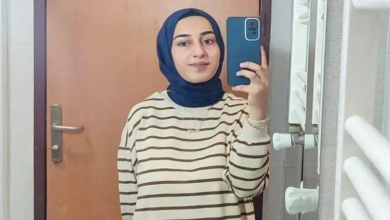 Rojin Kabaiş’in vücudunda iki farklı erkeğe ait DNA izlerinin tespit edilmesinin ardından Adalet Bakanı Yılmaz Tunç’tan açıklama geldi. Tunç, “Hiçbir ayrıntı karanlıkta kalmayacak” dedi.