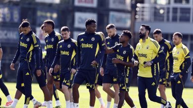 En son 27 Ağustos’ta Fenerbahçe forması giyen Jhon Duran, sakatlığını atlatmasının ardından takımla birlikte çalışmalara başladı