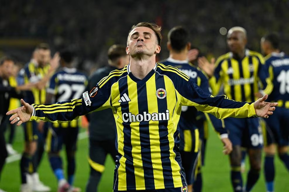 UEFA Avrupa Ligi'nde Fenerbahçe, Fransız ekibi Nice'i Kerem Aktürkoğlu'nun iki golüyle yenerek ikinci maçında galibiyet aldı