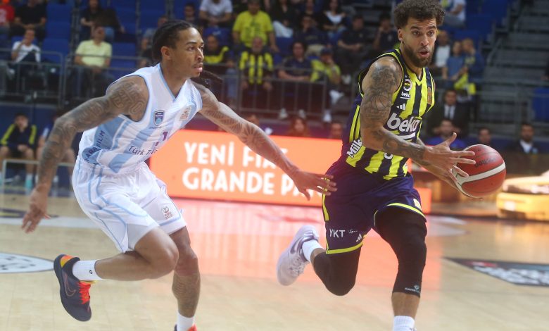 Fenerbahçe Beko’dan kolay galibiyet 1 Türkiye Sigorta Basketbol Süper Ligi’nde Fenerbahçe Beko, evinde konuk ettiği başkent temsilcisi Türk Telekom’u 92-84 yendi