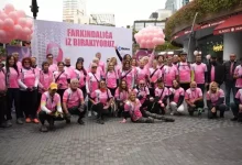 Kadıköy’de farkındalık turu: Erken teşhis hayat kurtarır 3 Pembe İzler Kadın Kanserleri Derneği, meme kanserine dikkat çekmek amacıyla Kadıköy’de motosiklet ve bisiklet turu düzenledi.