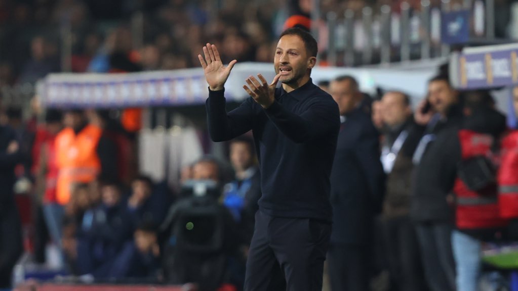 Fenerbahçe Teknik Direktörü Domenico Tedesco, “Ferencvaros’a karşı ortaları engellemeliyiz. Gollerinin yüzde 30’u kafa vuruşlarından” dedi