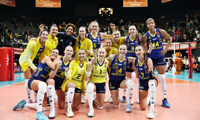 Fenerbahçe Medicana Kadın Voleybol Takımı, Vodafone Sultanlar Ligi'nde Eczacıbaşı Dynavit’i deplasmanda 3-1 yendi
