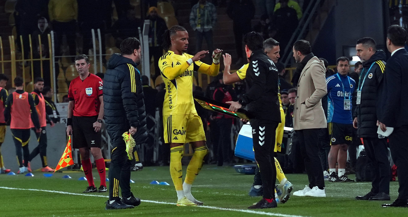 Fenerbahçe, Konyaspor maçında sakatlanarak oyundan çıkan Archie Brown’ın sağlık durumuna ilişkin MR sonuçlarını duyurdu.