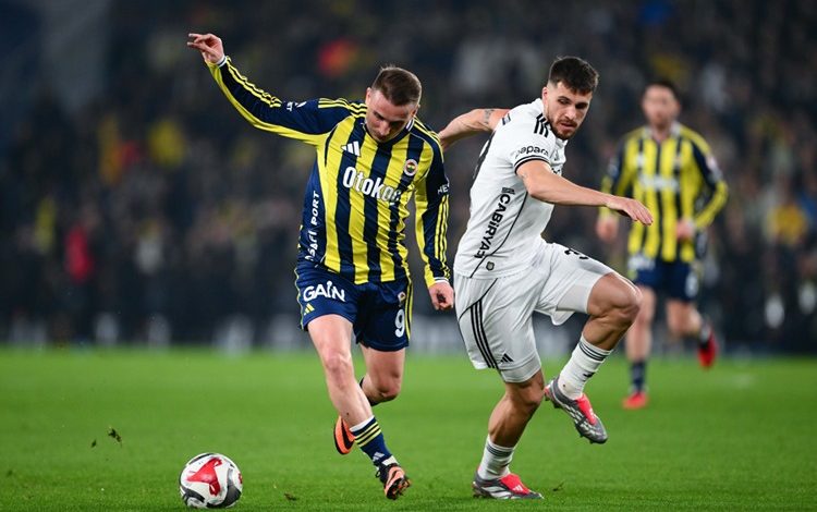 Ziraat Türkiye Kupası C Grubu ilk maçında Beşiktaş’ı konuk eden Fenerbahçe, uzatma dakikalarında yediği golle sahadan 2-1 mağlup ayrıldı.